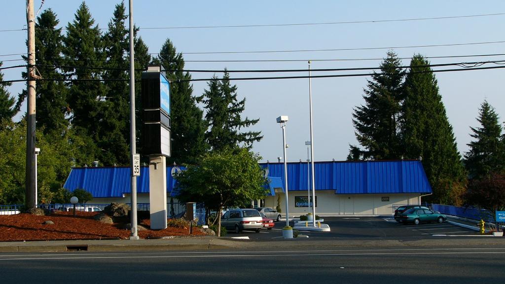 Oyster Bay Inn & Suites Bremerton Exterior foto